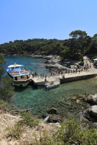 Piscina natural Mar Muerto en isla de Lokrum